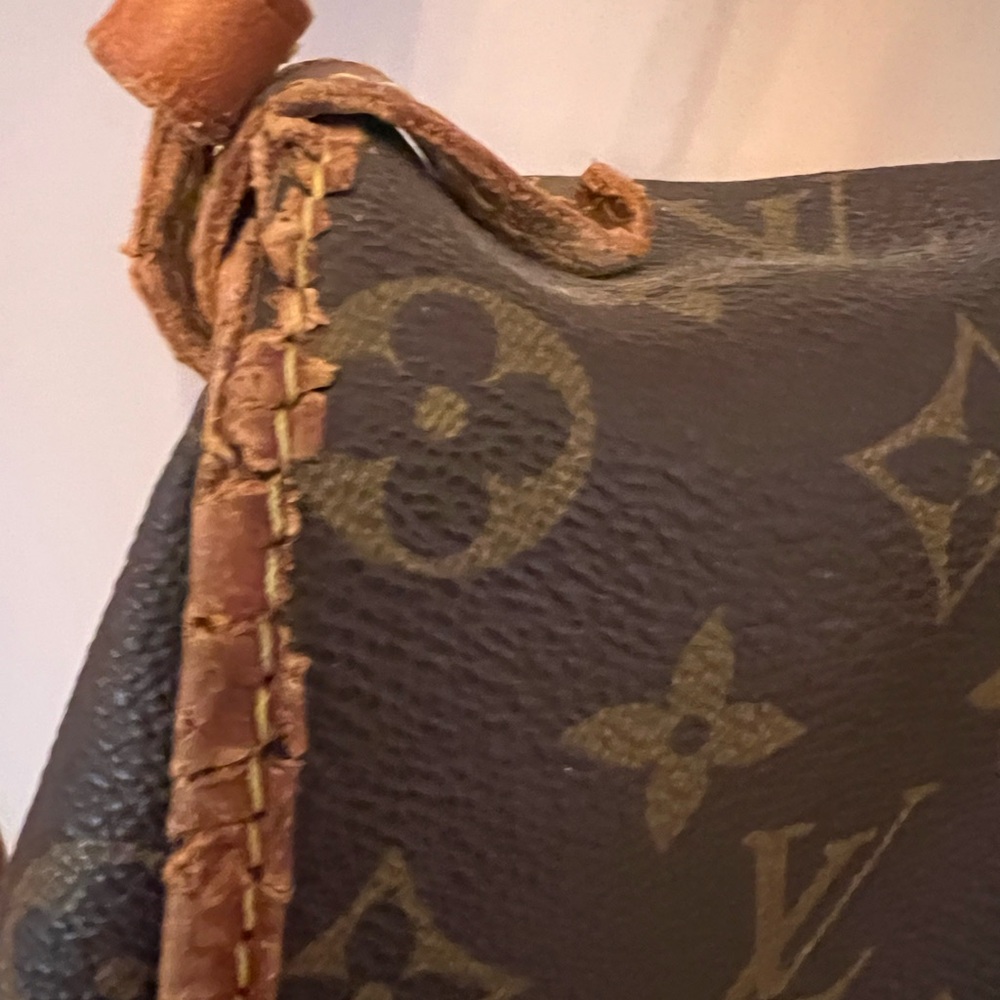 Louis Vuitton Brown Monogram Crossbody Bag - Picture 6 of 10